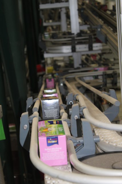 Vollautomatisiert die Teeproduktion bei der OTG