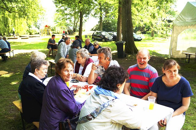 Am Samstag findet ein großes Sommerfest im Schlosspark statt