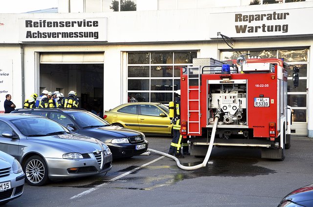 Kreisfeuerwehrbereitschaft, das Technische Hilfswerk (THW) und die Johanniter-Unfall-Hilfe (JUH) rückten zu einer gemeinsamen Übung aus