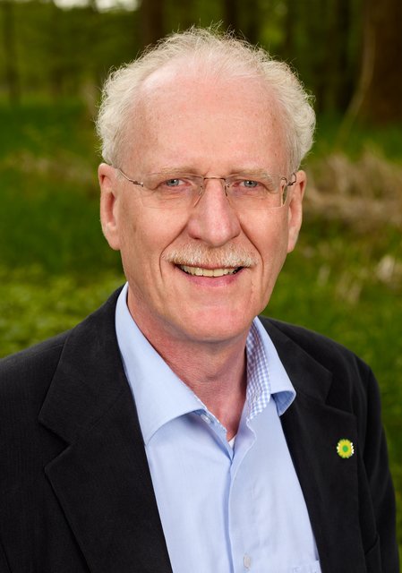 Manfred Thiel (Grüne) Stellt eine Infrasturkturabgabe für die Kommunen vor