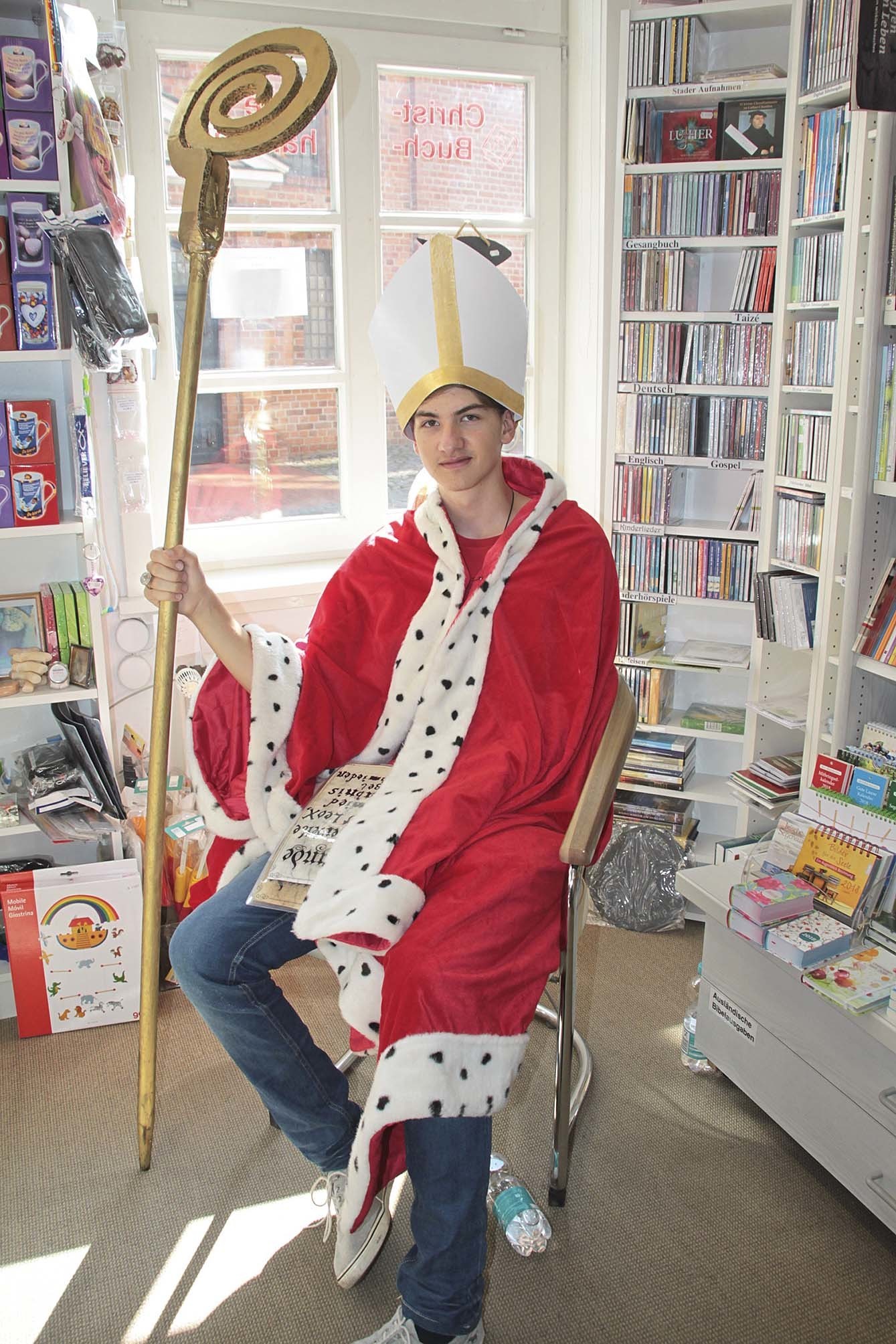 Mathies Rüther als Papst Leo X.