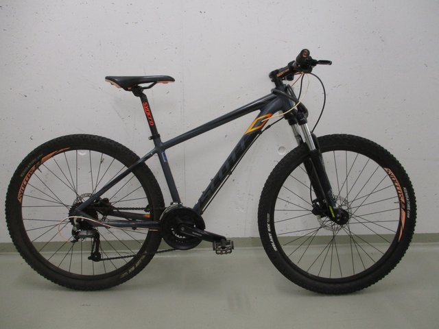 Wem gehört dieses Mountain-Bike?