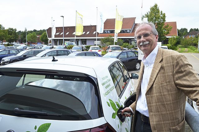 Nach der Tour wird der VW e-Golf wieder aufgeladen | Foto: Kuhn+Witte