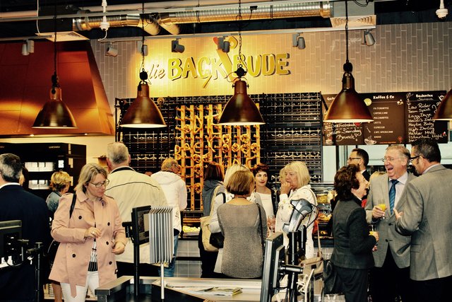 "Die Backbude" ist eines der Highlights im neuen Edeka Markt