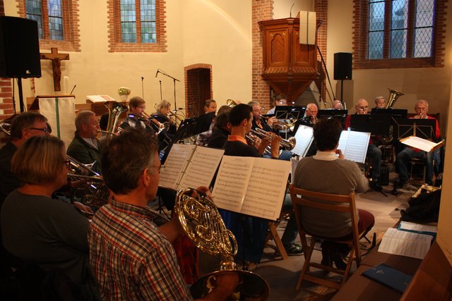 In der St. Paulus-Kirche trat auch der Posaunenchor der Kirchengemeinde auf