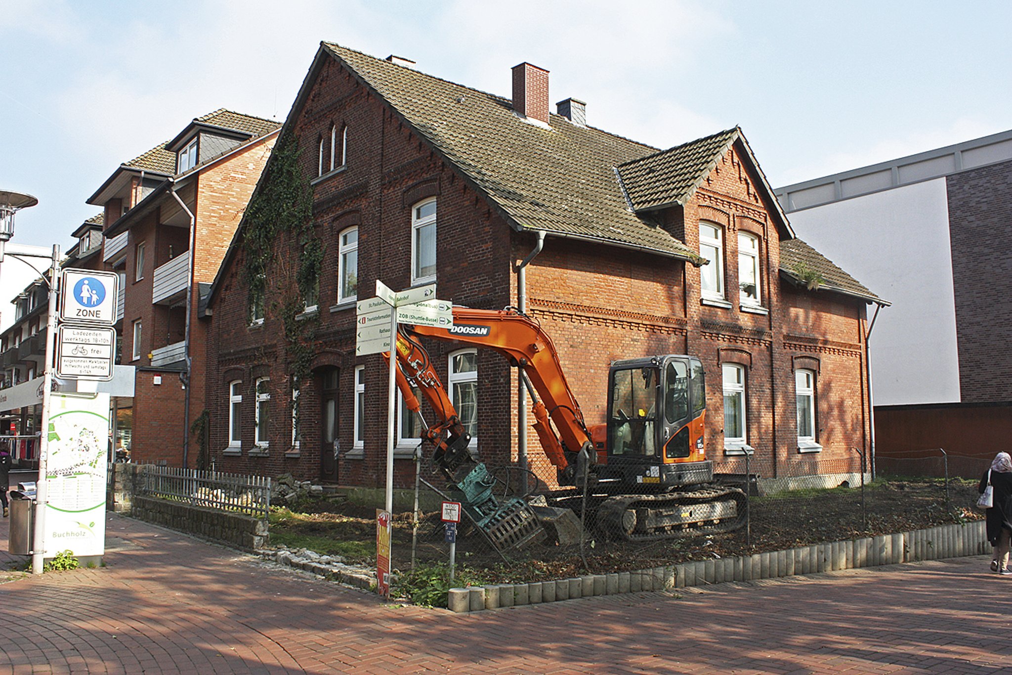 Buchholz HaspaFiliale statt Wohnhaus Buchholz