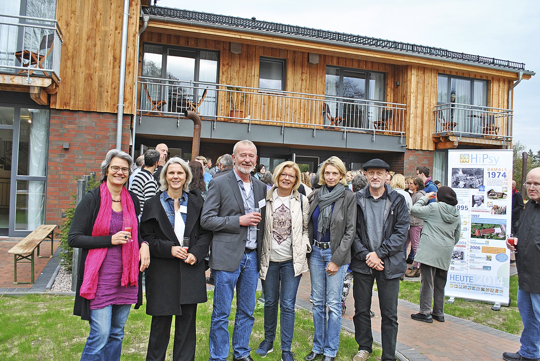 "HiPsy" weiht neues Apartmenthaus für psychisch Erkrankte in Putensen