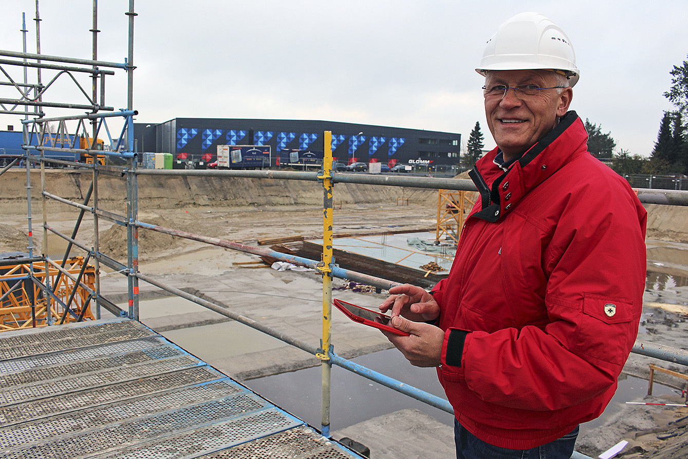 Er hat bei diesem Projekt "den Helm auf": Bauherrnvertreter Alexander Maettig