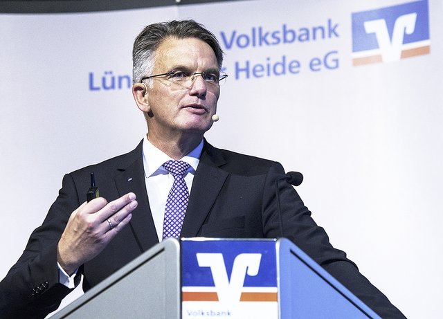 Uwe Fröhlich, Generalbevollmächtigter der DZ BANK, nahm auf dem Wirtschaftstag die Regulierungsflut im Bankensektor ins Visier