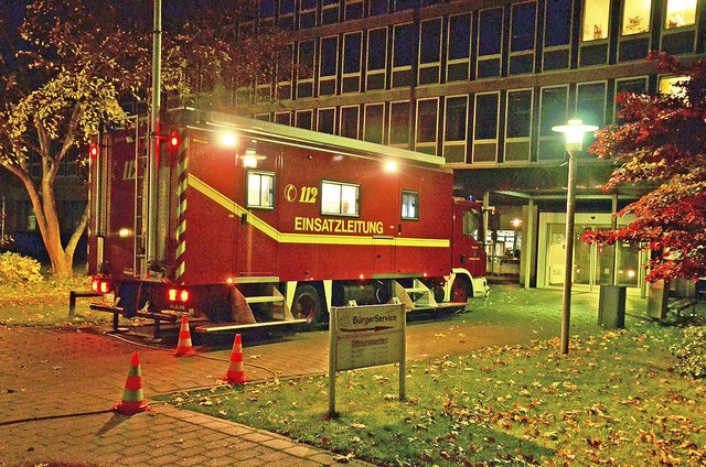 Bei Sturmtief "Herwart" wurde der Einsatzleitwagen 2 am Kreishaus stationiert