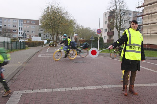 Evelyn Sieber, seit Kurzem im Einsatz auf der Altländer Straße