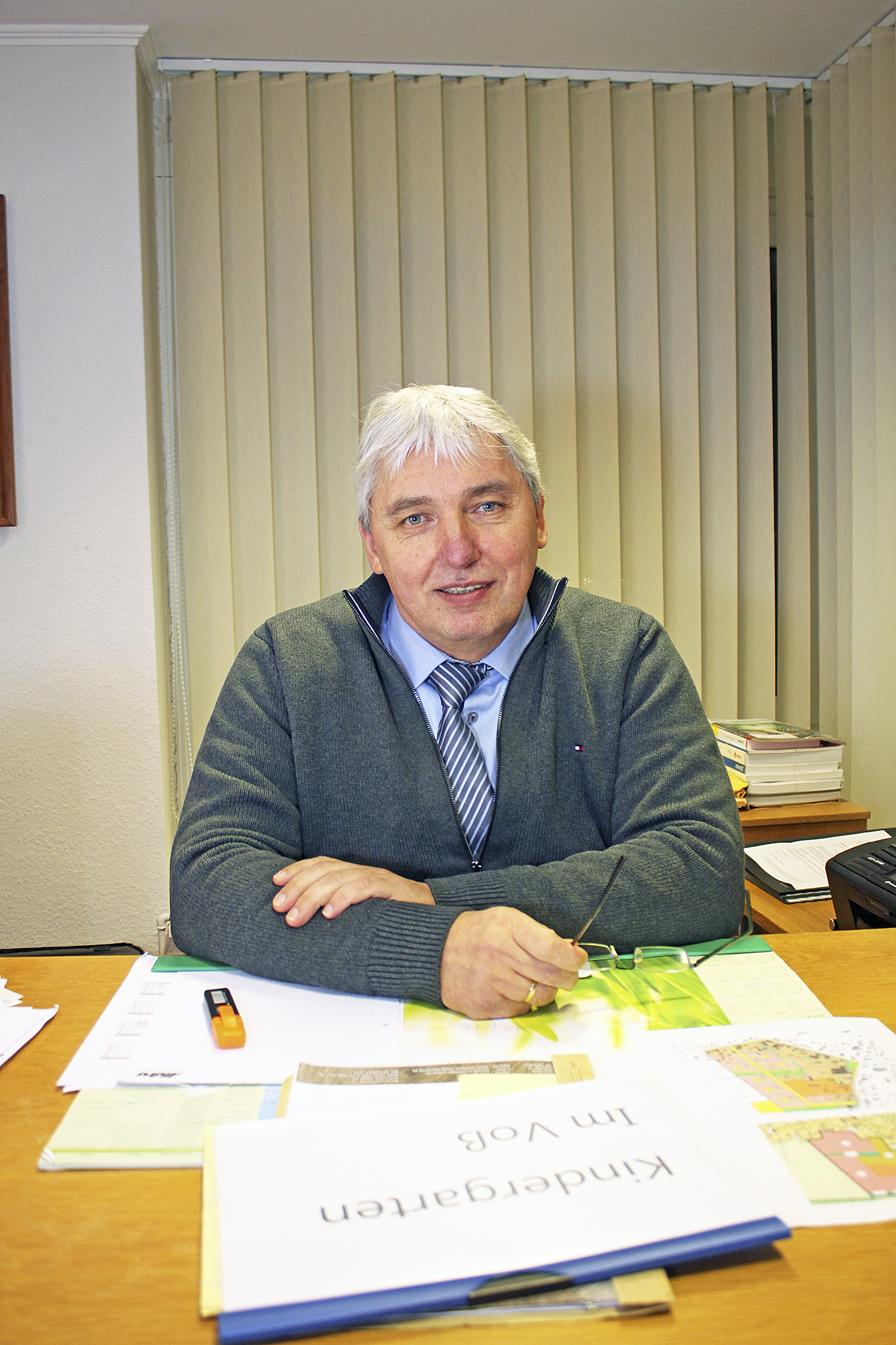 Uwe Arndt: "Warum so viel Personal?" Fotos: jd