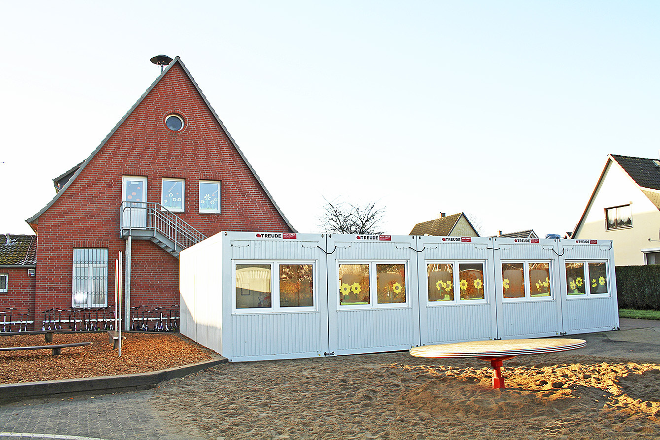 Aus dem ursprünglichen Provisorium wurde eine Dauerlösung: Die Container an der Grundschule in Fleestedt