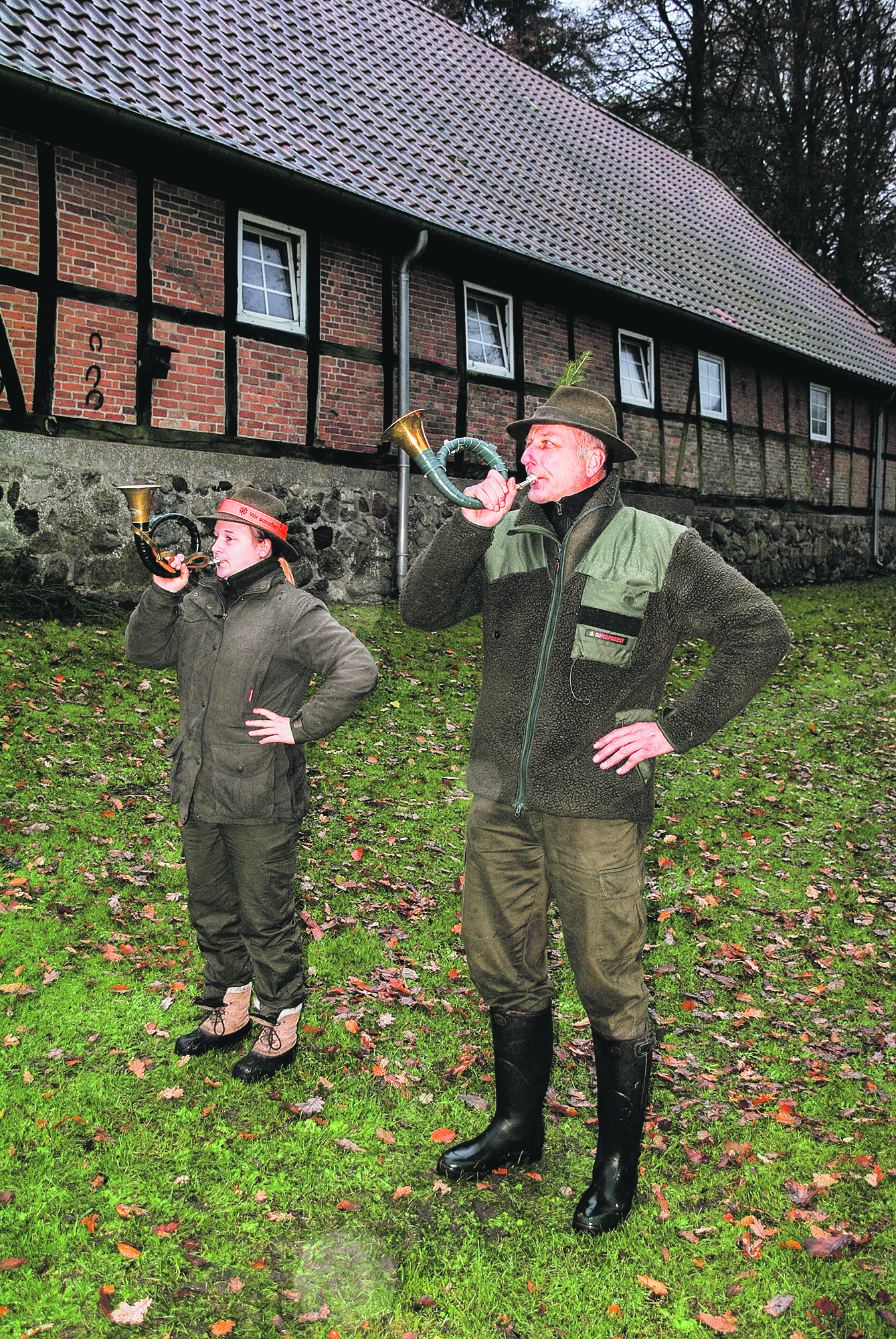 Katharina Jagau und Hans-Georg Stolte gaben das Signal für das Jagd-Ende