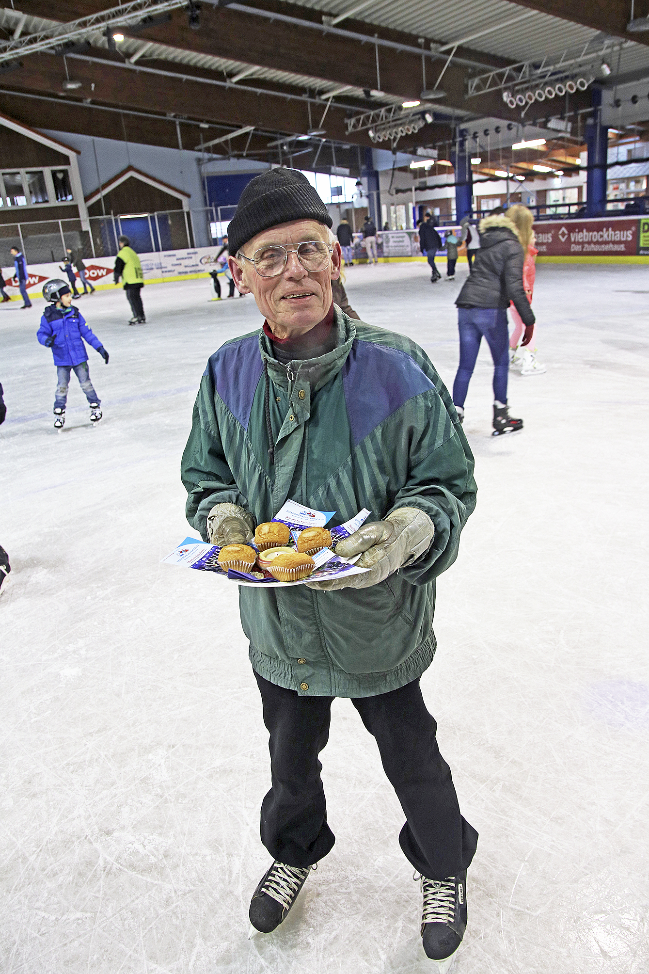Horst Susenbeth freute sich über das Geburtstagsständchen Foto: jd