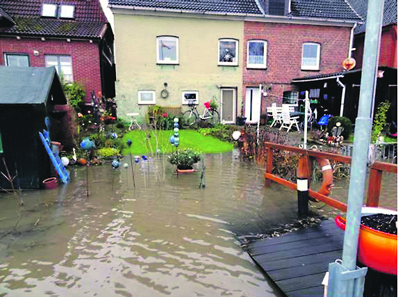 Die Anlieger der Este haben regelmäßig mit
Hochwasser zu kämpfen