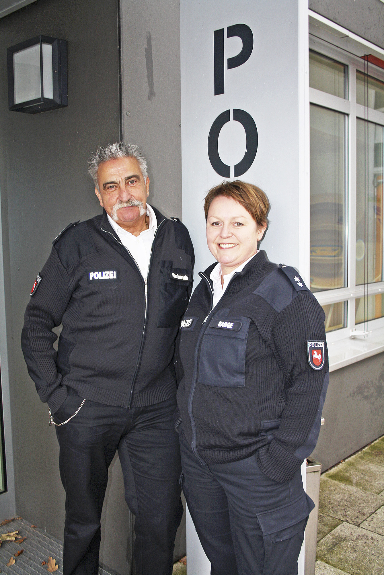 Waren schon gemeinsam auf einem Rundgang in Buchholz unterwegs: Markus Kaulbarsch und seine Nachfolgerin Katrin Ragge