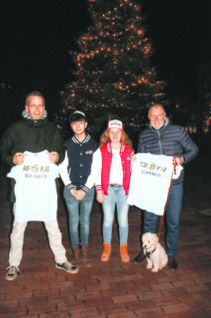 Freuen sich auf den nächsten „Run 4 Help“: (v. li.) Christoph Reise, Scott Philbey, Emmi Lou Hennecke und Friedrich Harre (mit Hund Sammy)