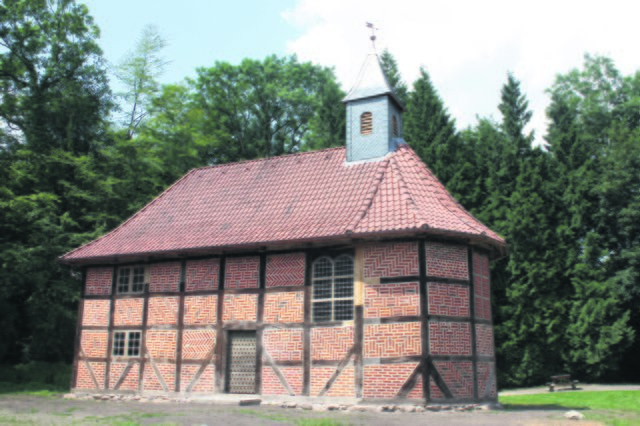 Ältestes Denkmal in Buchholz: die Gutskapelle in Holm aus dem Jahr 1580