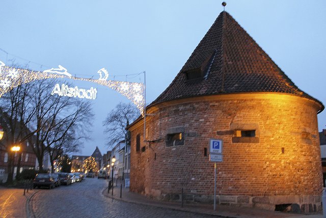 Der Wehrturm hat einen Durchmesser von zehn Metern