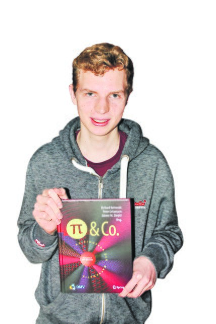 Bekam zum glänzenden Abitur von der Schule ein Mathe-Buch: Bundeswettbewerbs-Finalist Benedikt Stock