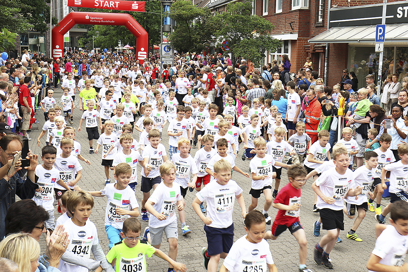 Stets besonders beliebt: die Kinderläufe beim Buchholzer Stadtlauf