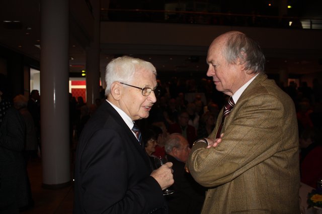 Zwei alte CDU-Haudegen im Gespräch: Kurt Hölzer (li.) und Ortgis Brandt