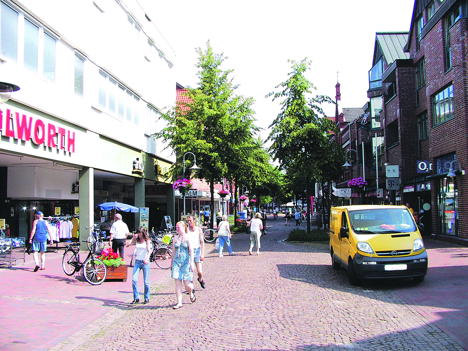 Vor allem im südlichen Teil der Rathausstraße herrscht auch tagsüber viel Autoverkehr Fotos: archiv/SPD Winsen/Lars Wirnhier