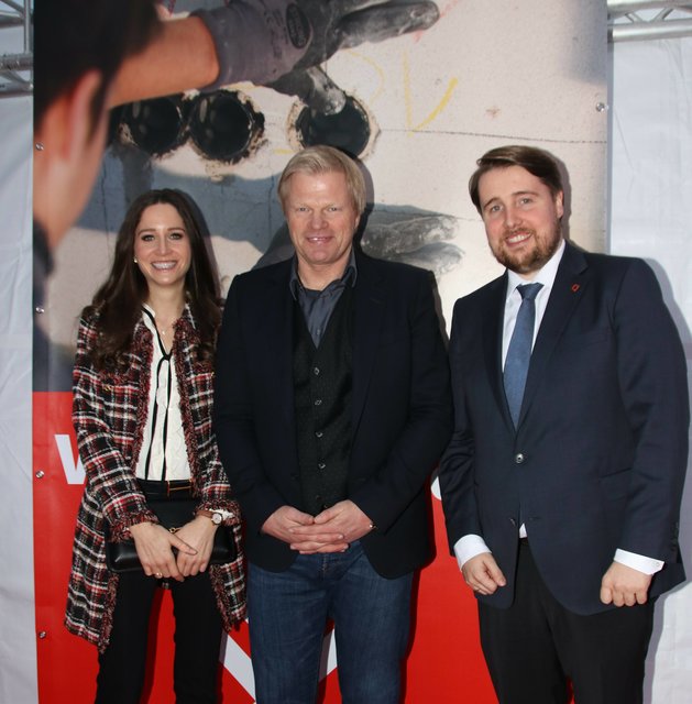 Andrina und Dirk Viebrock mit Olli Kahn | Foto: Jörg Dammann