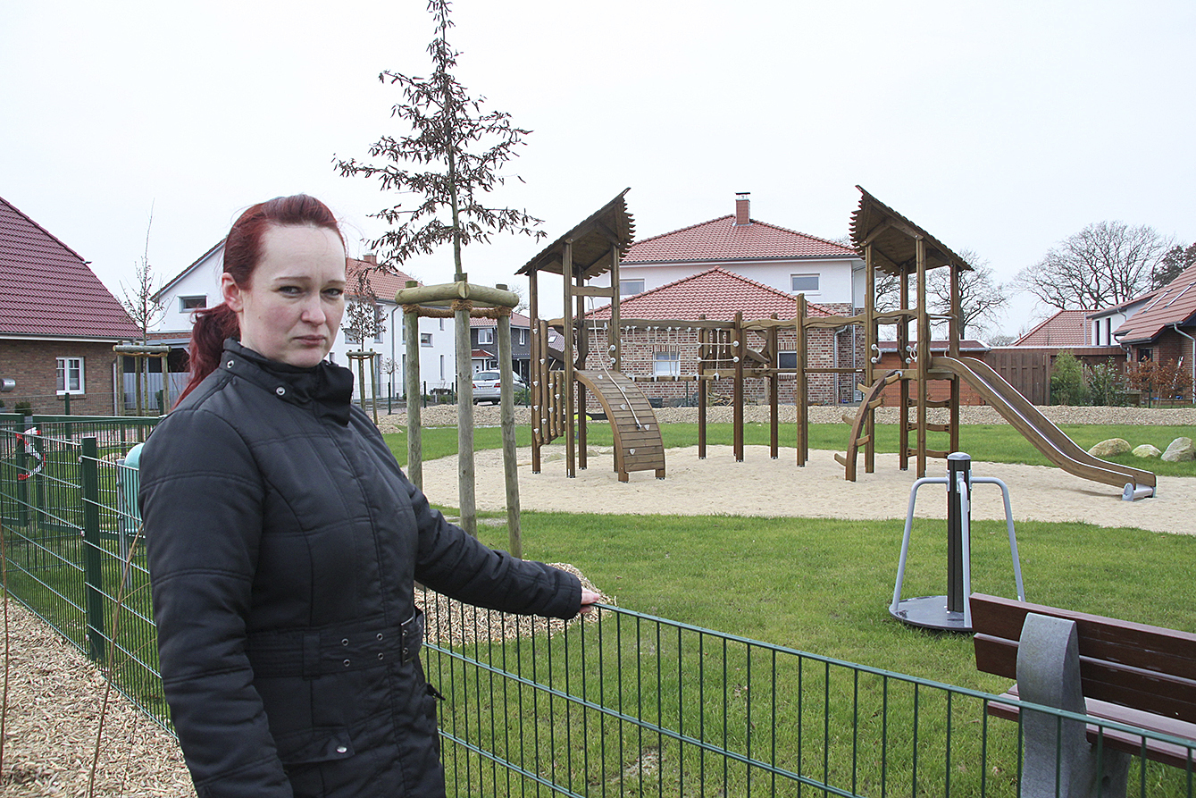 "Wir sind traurig", sagt Mutter Anna Brese angesichts der Spielplatz-Sperrung