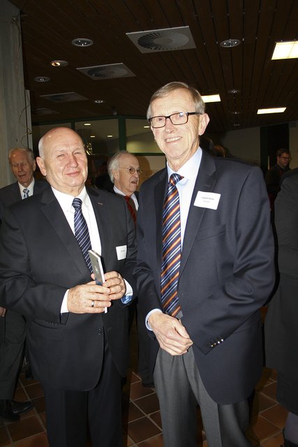 Liberale unter sich: Rald Krumm (FDP-Vorsitzender Seevetal) und Ratsmitglied Friedrich Becker