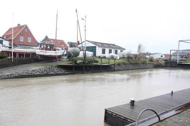 Hafen mit Bootswerft in Freiburg