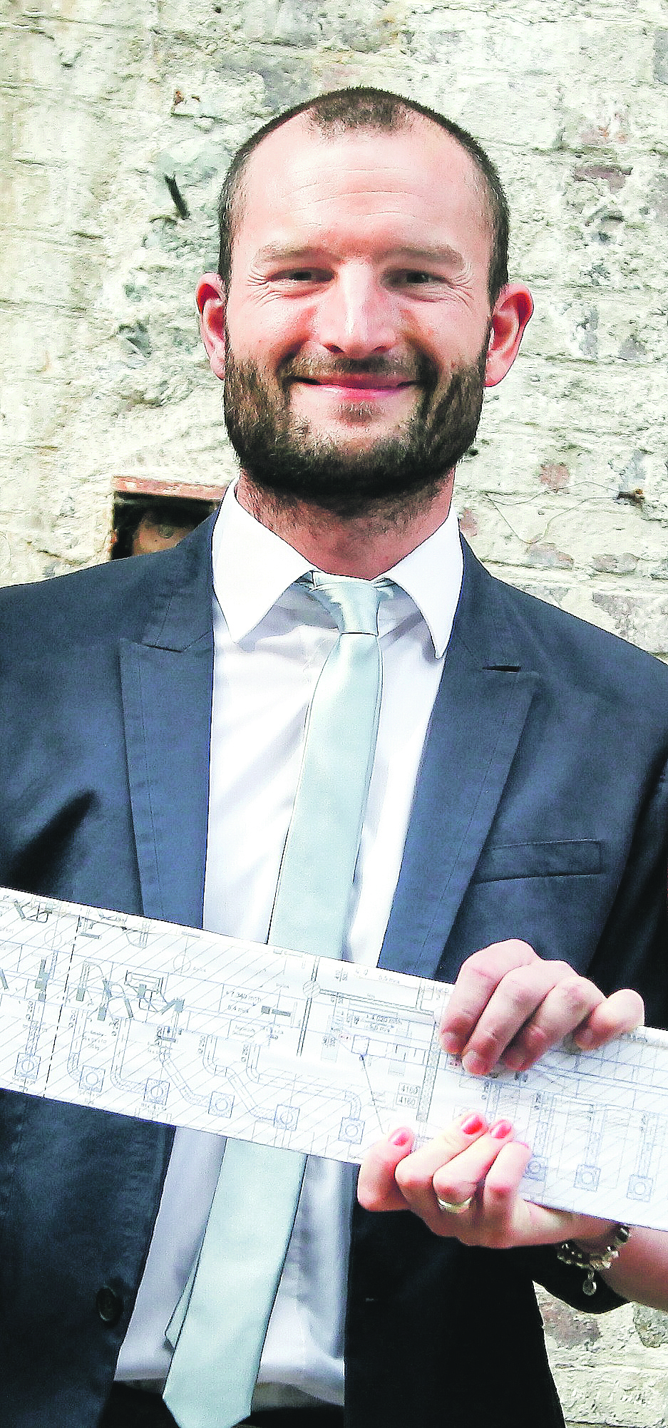Der Brite Adam Beard hat im Januar den deutschen Pass beantragt