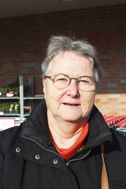 Ingrid Bruns, 69, aus Buchholz:„Als Fahrradfahrer würde ich mich auf dieser Straße sehr unwohl fühlen.“