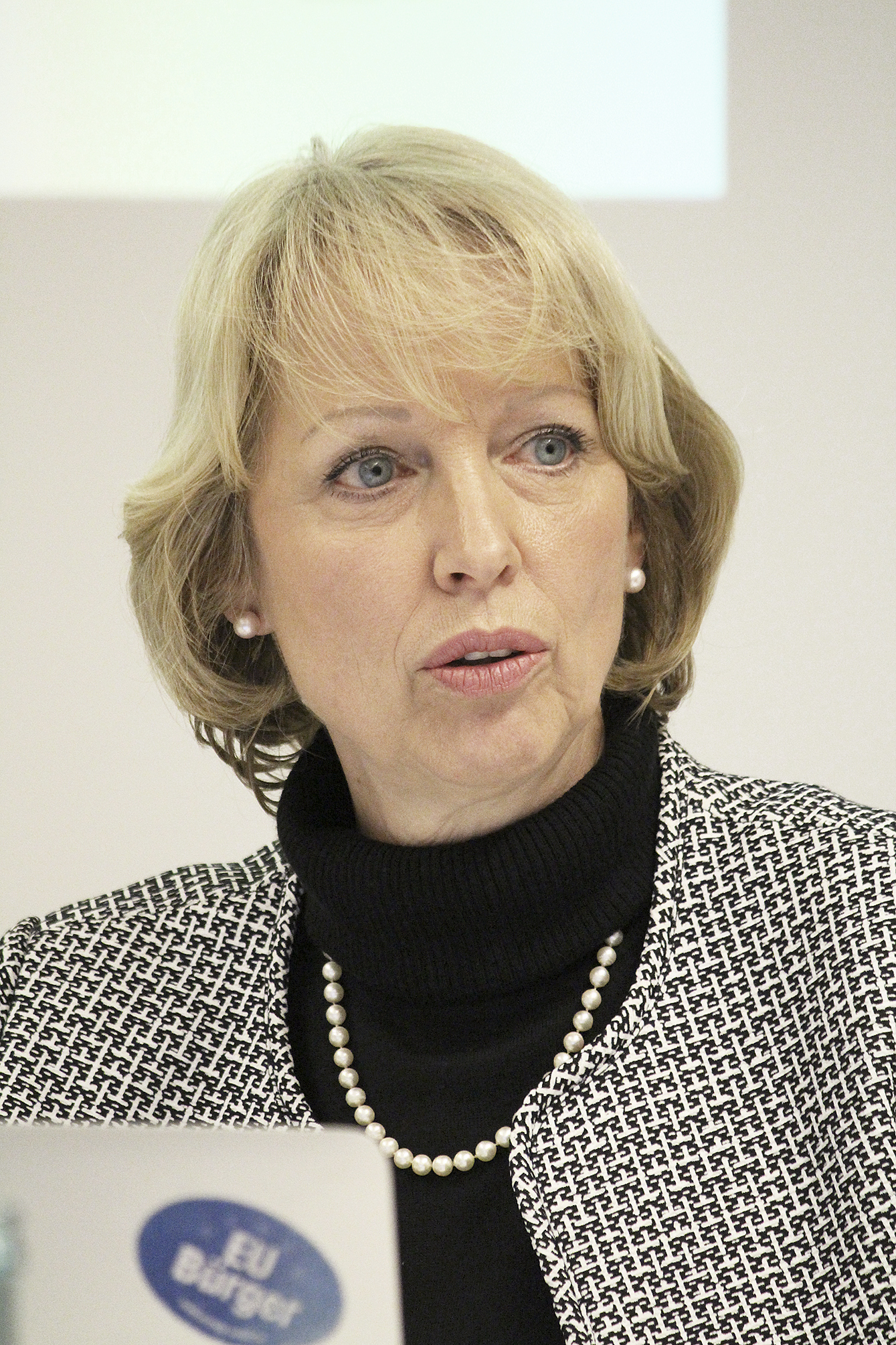 Möchte Eigentümer bei der Pflege ihrer alten Bäume unterstützen: CDU-Fraktionsvorsitzende Britta Witte