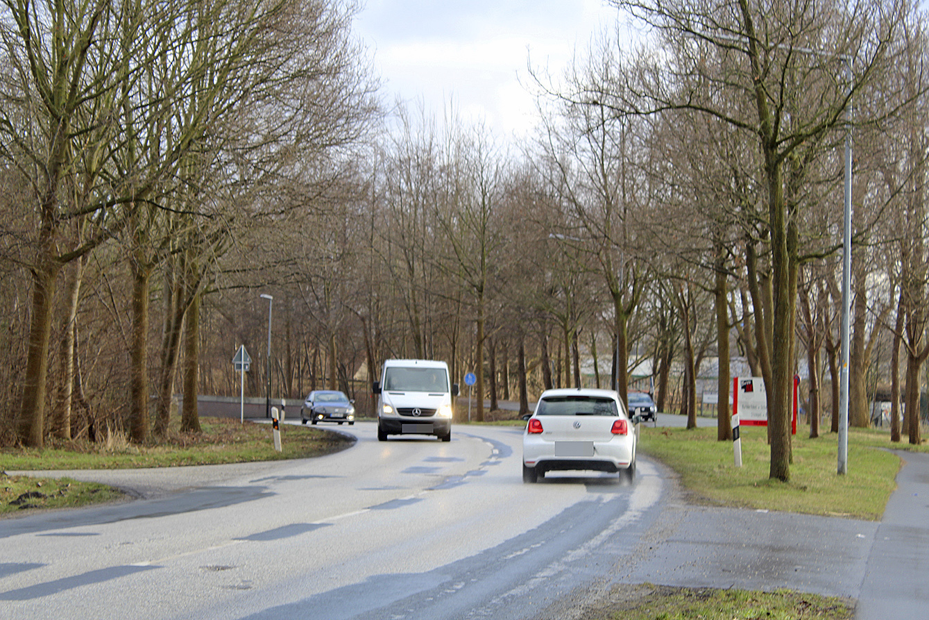 Wenn es genug Angebote bei der Ausschreibung gibt, wird ein Teilabschnitt der maroden Harburger Straße noch im Frühjahr saniert