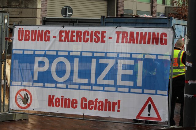 Ab 11 Uhr findet in der Buchholzer Innenstadt eine Anti-Terror-Übung statt. Beteiligt sind mehr als 350 Einsatzkräfte und Statisten