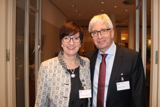 Katja Oldenburg-Schmidt, Bürgermeisterin von Buxtehude, mit Ehemann Günther Schmidt