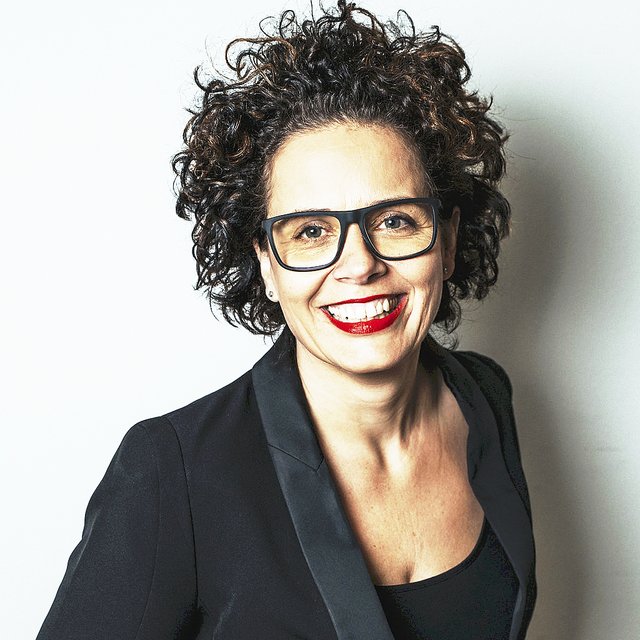 Nicole Molander: Erfahrene Friseurmeisterin für Damen- und Herrenschnitte | Foto: Katrin Stroz
