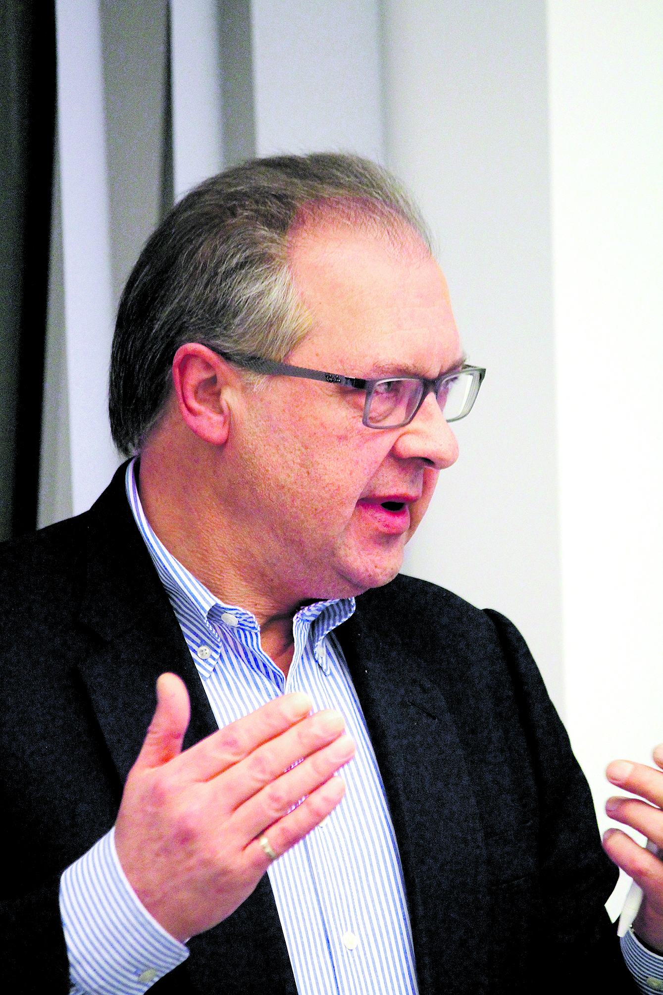 Joachim Thurmann ist Geschäftsführer der Kommunalen
Wohnungsbaugesellschaft im Landkreis Harburg