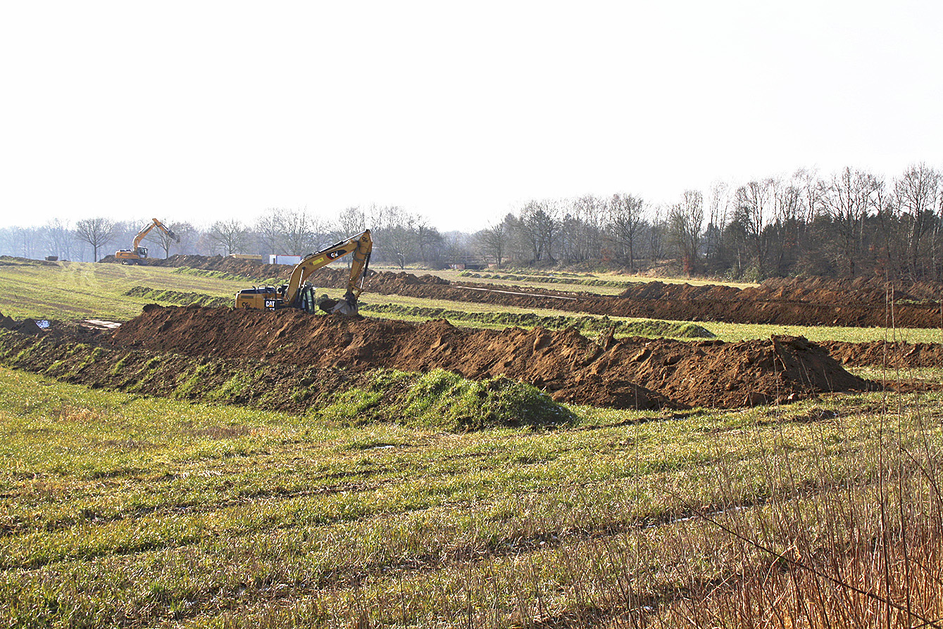 Am neuen Matthies-Standort in Emmelndorf rollen die ersten Baumaschinen