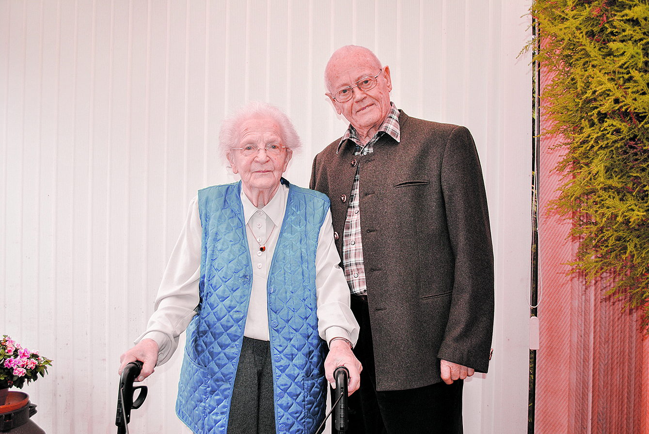 Sind seit 65 Jahren verheiratet: Erika und Otto Prehn aus Salzhausen