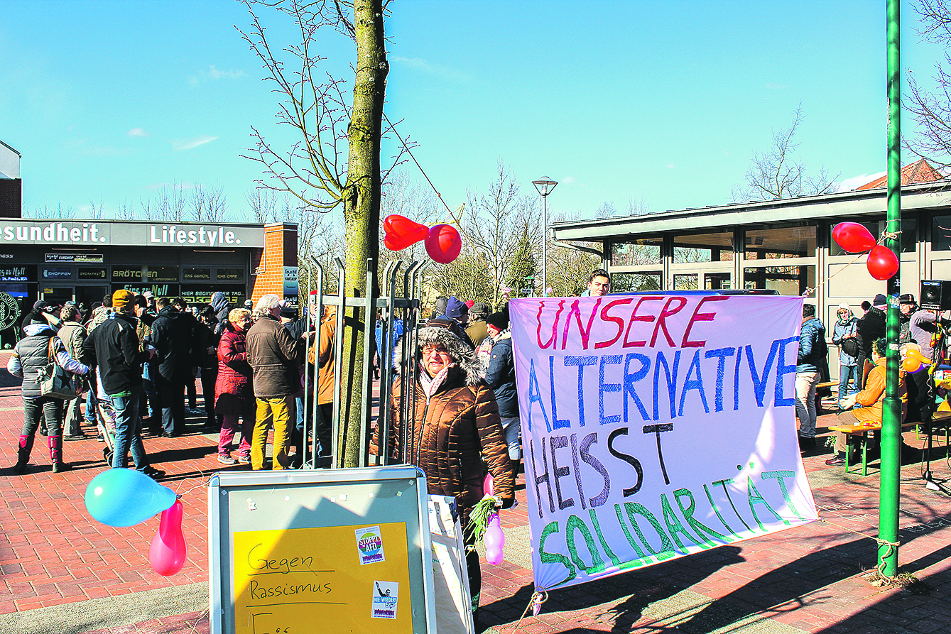 Ein klares Zeichen gegen Rechts setzten am Samstag rund 130 Neu Wulmstorfer auf einer Veranstaltung