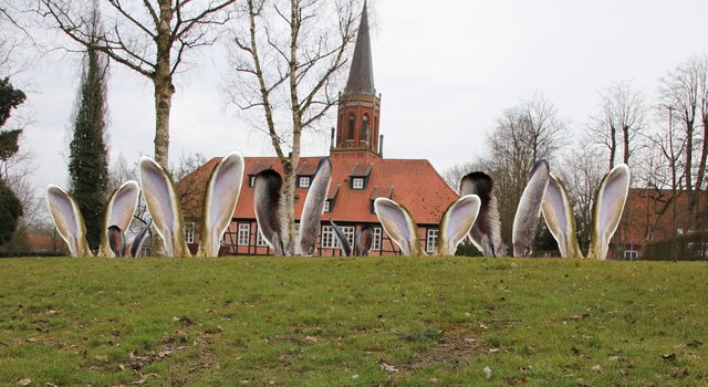 Der Harsefelder Klosterpark könnte Ostern zur Hasenwiese werden  Fotomontagen: jd