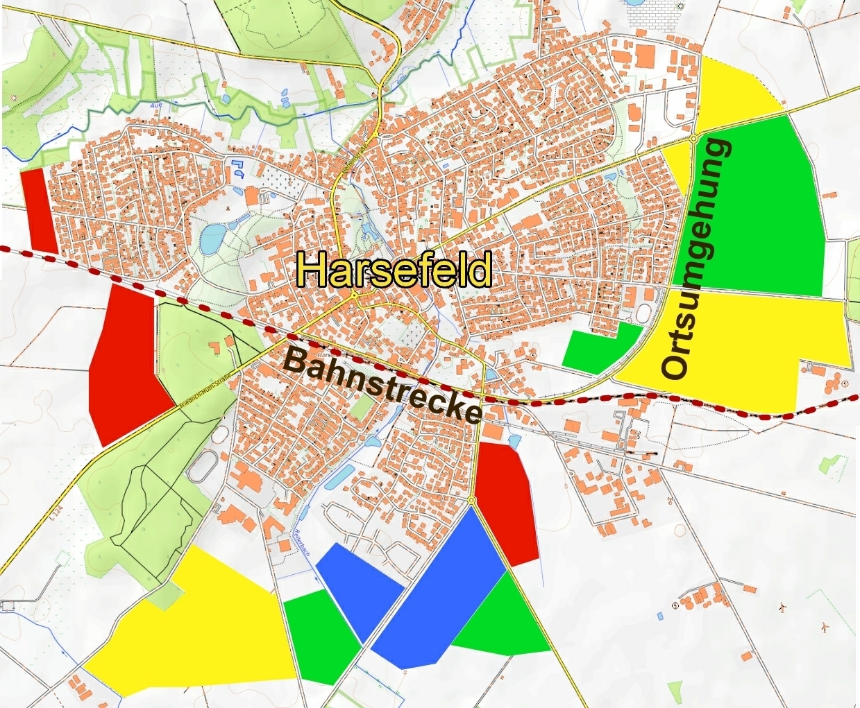 Die Karte zeigt die beiden Neubaugebiete, in denen derzeit gebaut wird bzw. die Erschließung erfolgt (blau), und die Flächen, die geprüft wurden: Grün steht für "hohe Eignung", gelb für "eingeschränkte Eignung" und rot für "ungeeignet" Karte: Open Topomap/jd