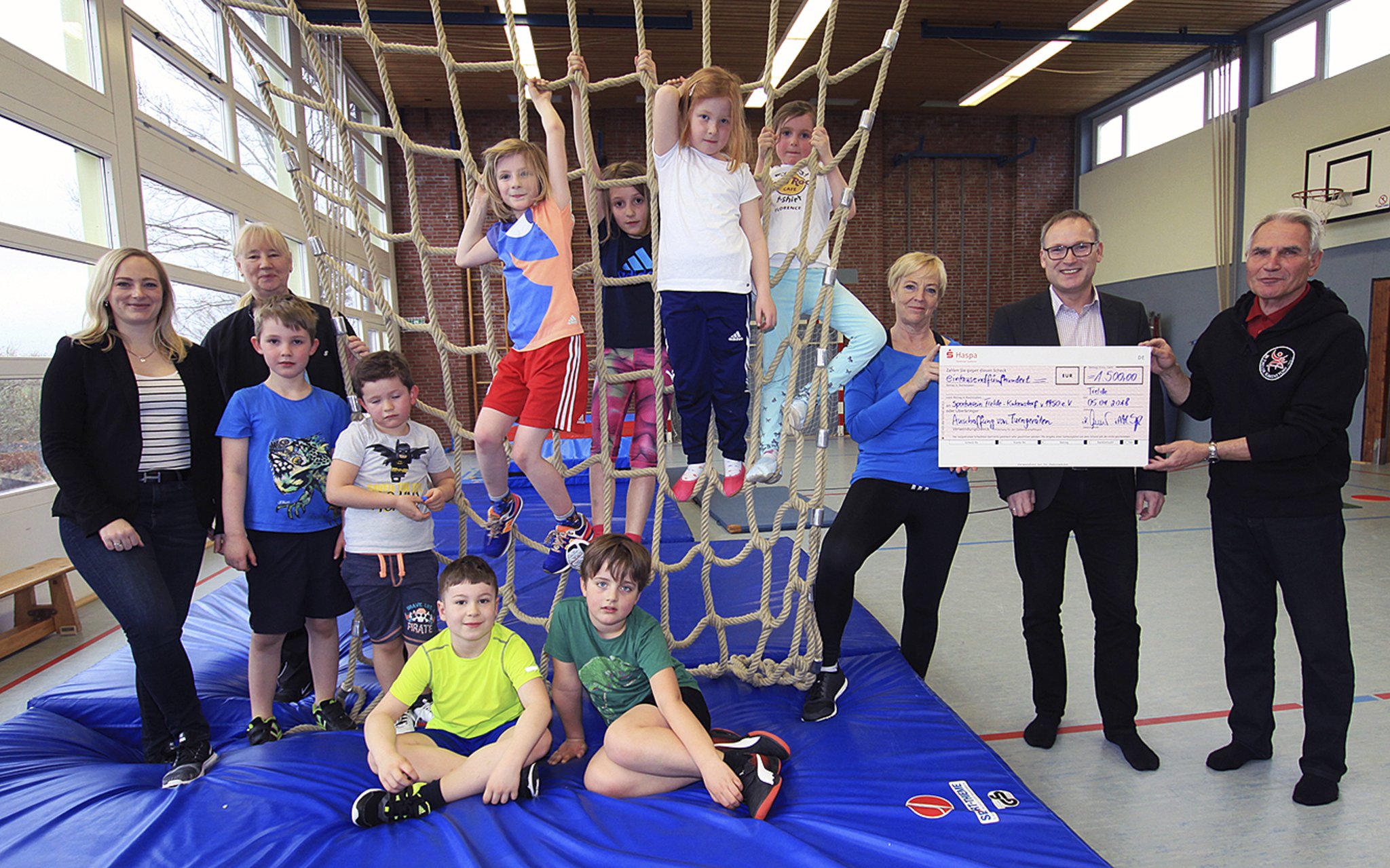 Haspa belohnt Sportverein Buchholz