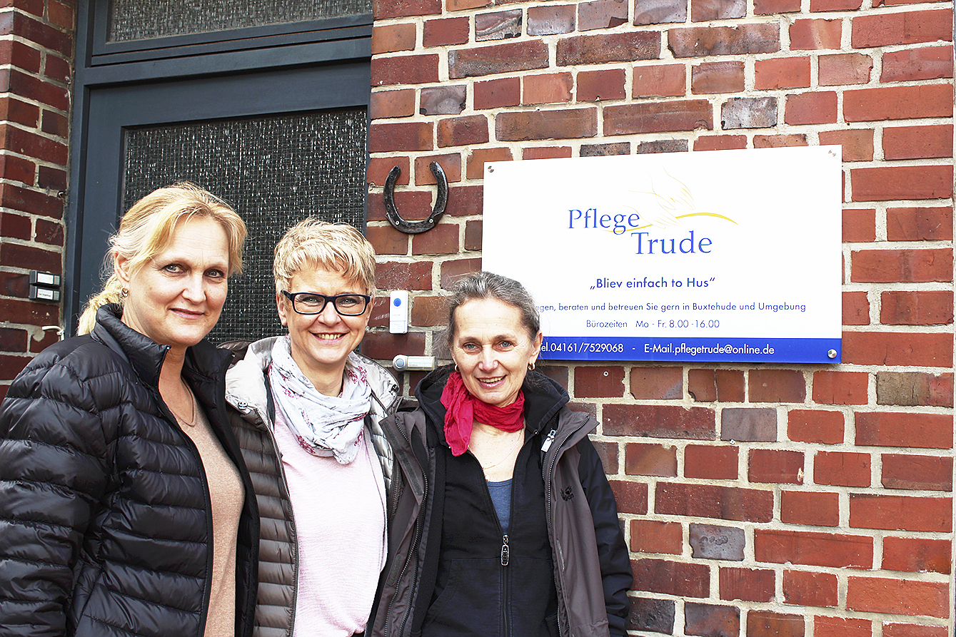 Mit Herzblut in der Pflege tätig (v. li.) Annegret Grob, Doreen Czerner und Sonja Rothe Foto: wd