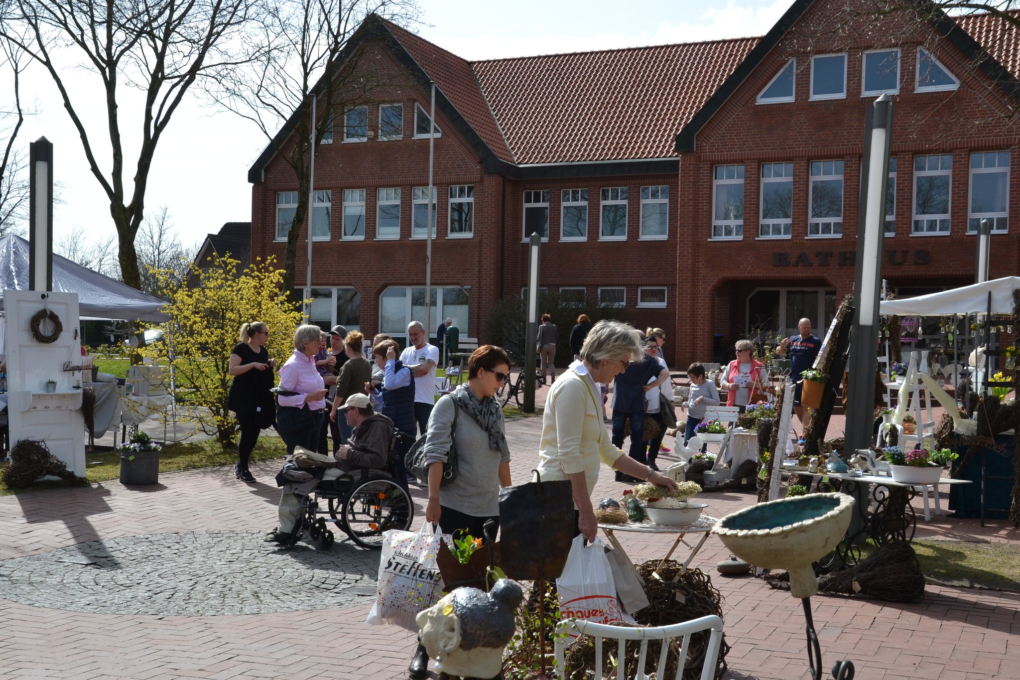 Buxtehude Verkaufsoffener Sonntag Schnappchenjagd Und Stadtflair Ein Erlebnis Fur Die Ganze Familie
