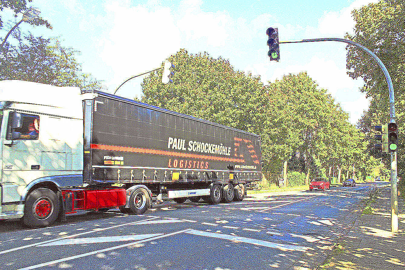 Lkw-Fahrer können die neue Ampel jetzt
deutlich früher erkennen