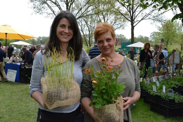 Sandra Morath und Iris Griesch (v.l.)